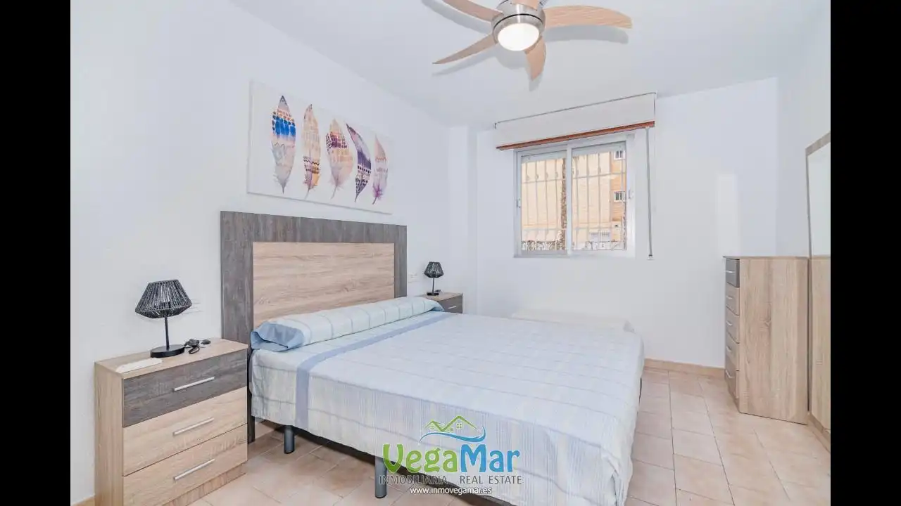 Schlafzimmer von Erdgeschoss zum Verkauf in Almuñécar mit Terrasse und Möbliert