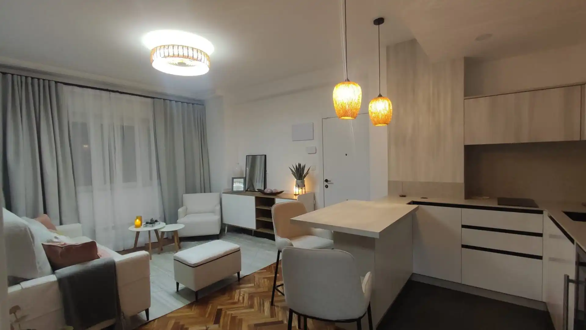 Sala de estar de Apartamento de alquiler en A Coruña Capital  con Calefacción y Amueblado