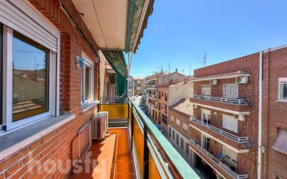 Vista exterior de Pis en venda en  Madrid Capital amb Aire condicionat, Calefacció i Terrassa