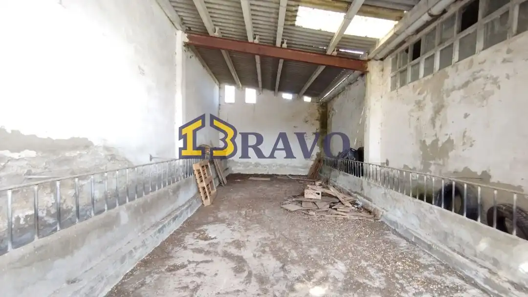 Industrial buildings for sale in Medina de Pomar