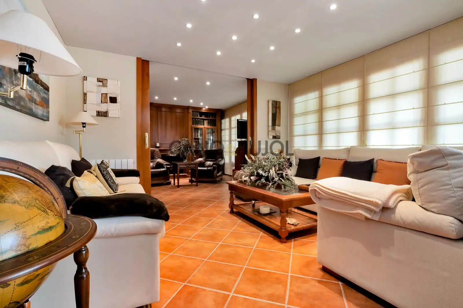Sala d'estar de Casa o xalet en venda en Bigues i Riells del Fai amb Aire condicionat, Calefacció i Terrassa