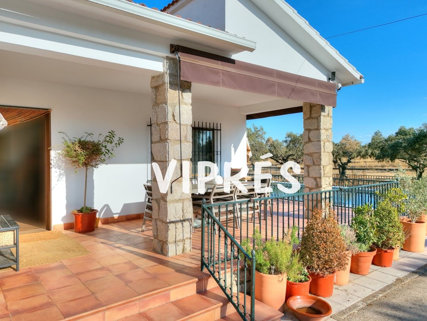 Exterior view of House or chalet for sale in Casar de Cáceres  with Air Conditioner, Heating and Swimming Pool