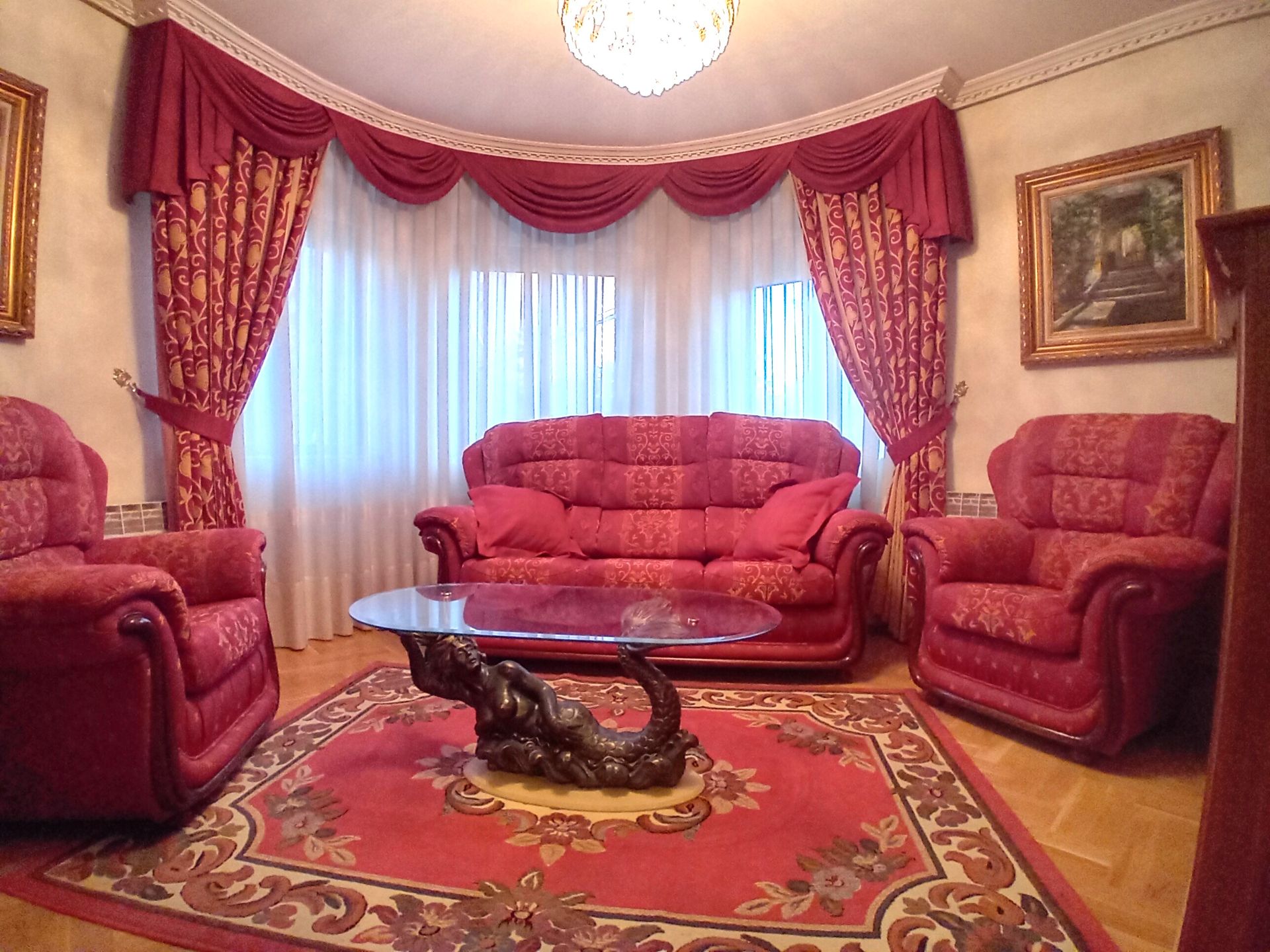 Sala d'estar de Casa o xalet en venda en Palencia Capital amb Calefacció, Parquet i Terrassa