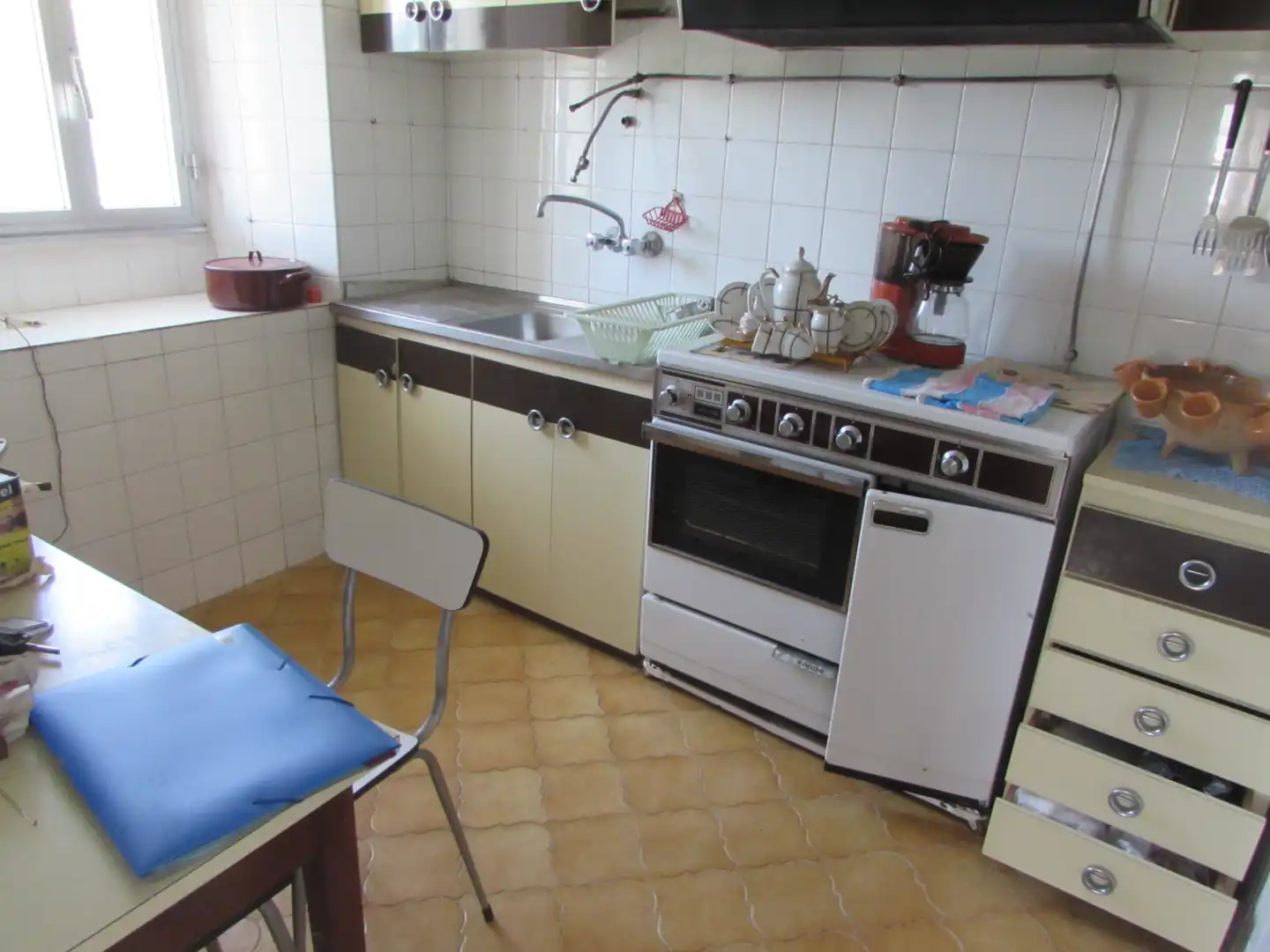Cuina de Casa o xalet en venda en Ferrol amb Calefacció i Jardí privat