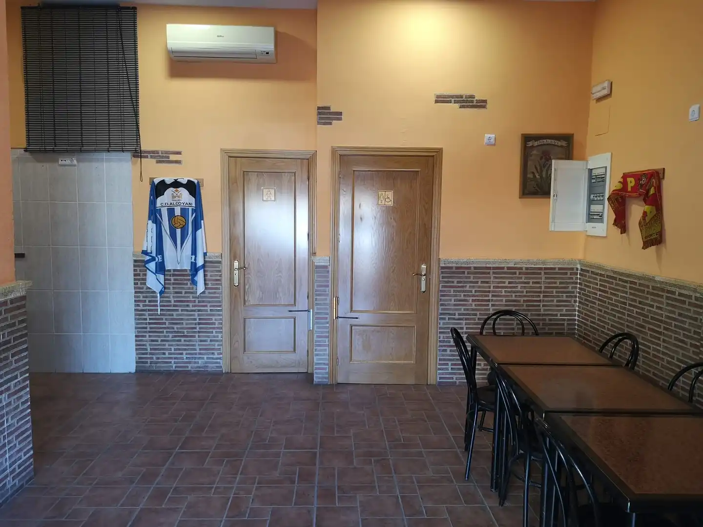 Local en venta en Alcoy / Alcoi con Aire acondicionado y Amueblado