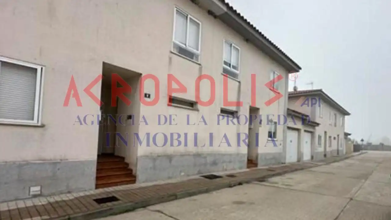 Vista exterior de Casa o chalet en venta en Bermillo de Sayago con Calefacción