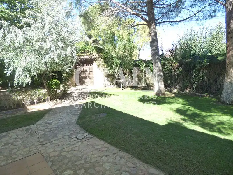 Garden of Houses for sale in Albacete  with Air Conditioner, Heating and Private garden