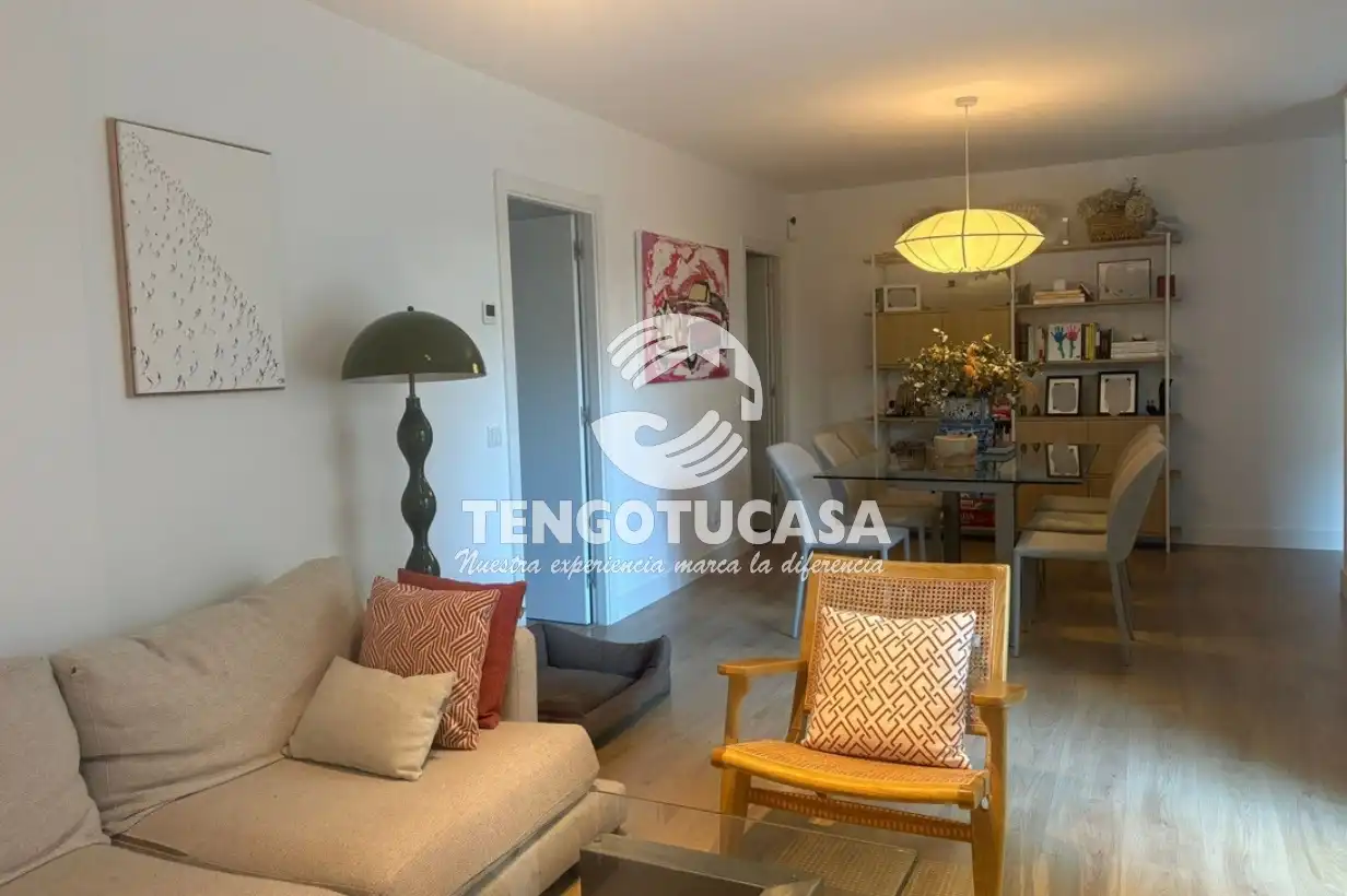 Wohnzimmer von Wohnung zur Miete in Madrid mit Klimaanlage, Heizung und Privatgarten