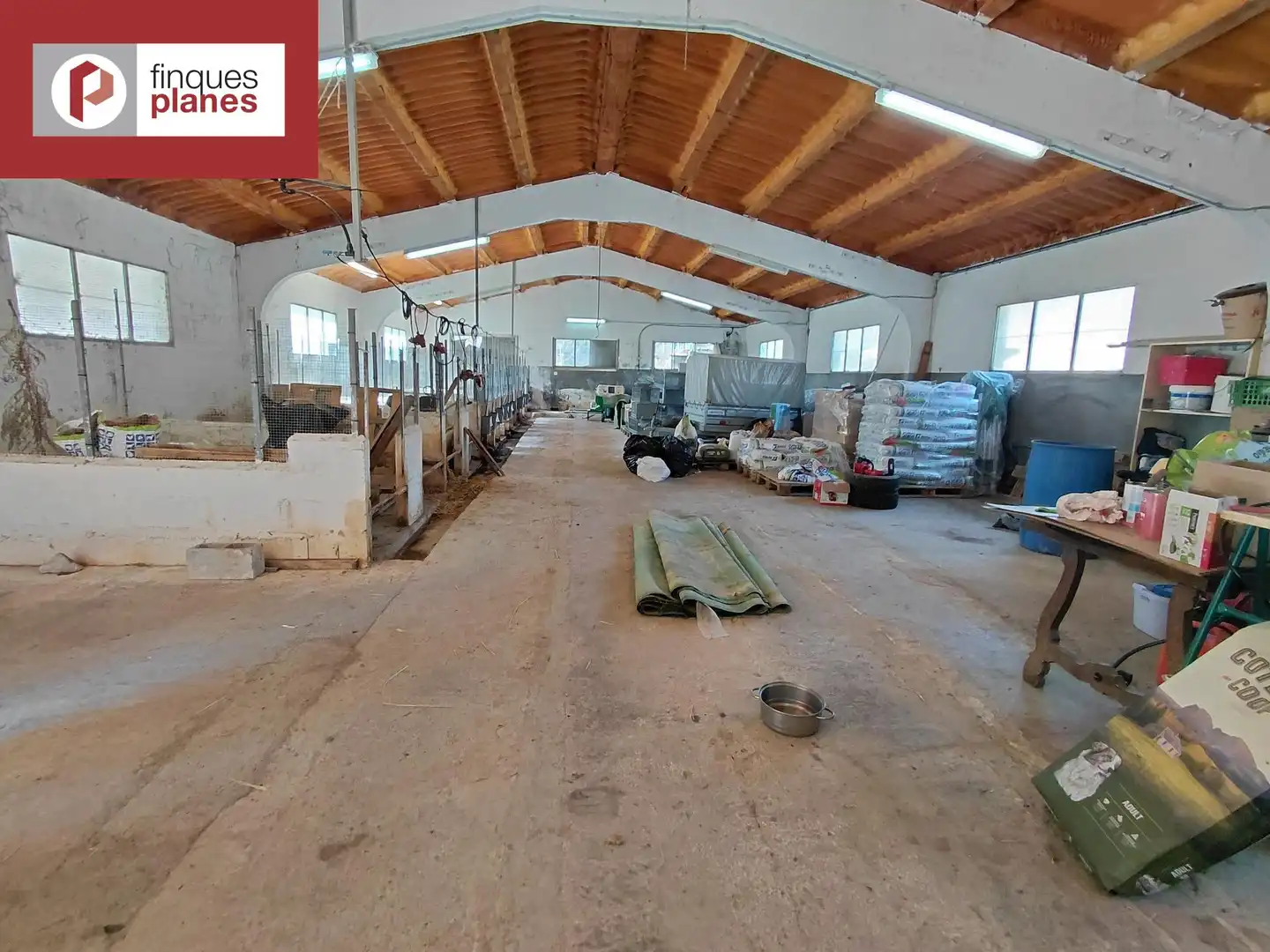 Nau industrial en venda a Montferrer i Castellbò
