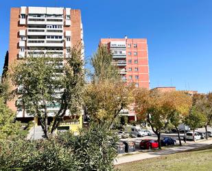 Exterior view of Flat for sale in  Madrid Capital  with Heating, Terrace and Storage room