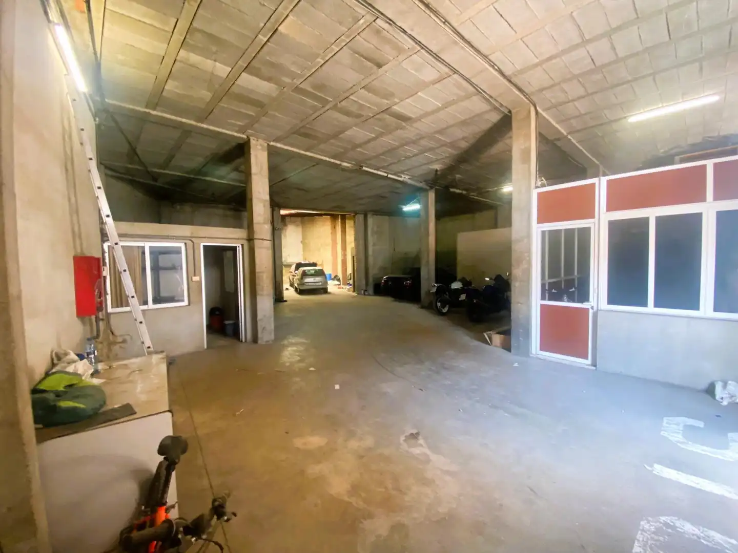 Business premises to rent in Canals, imagen 2