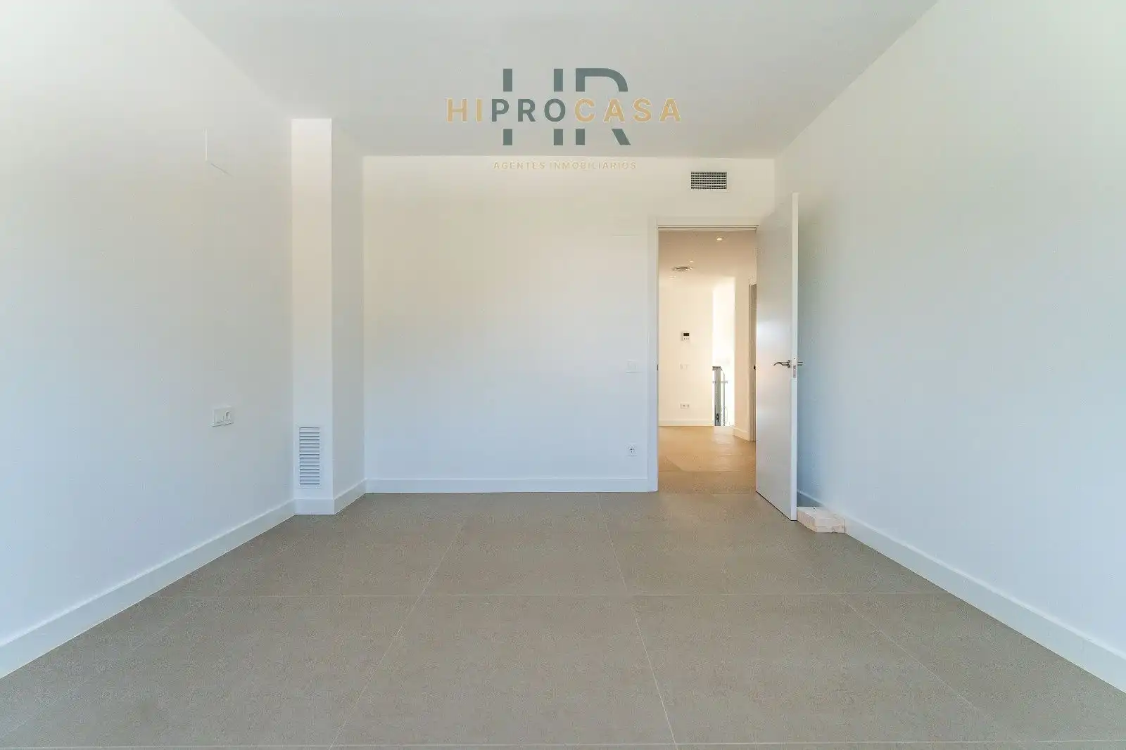Detached homes for sale in Cambrils  with Air Conditioner, Heating and Private garden