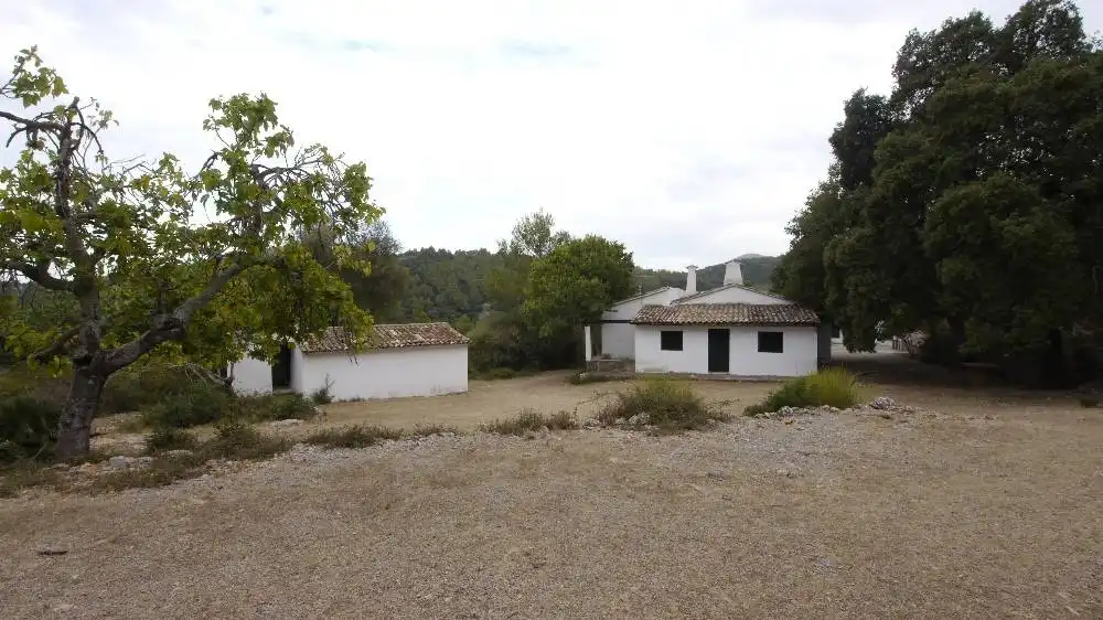 Finca rústica en venda en Pollença amb Jardí privat