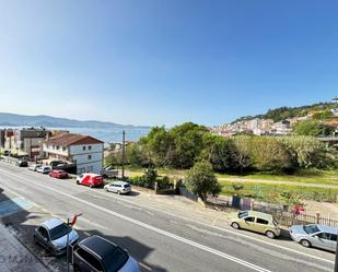 Vista exterior de Pis en venda en Poio amb Calefacció, Piscina i Piscina comunitària