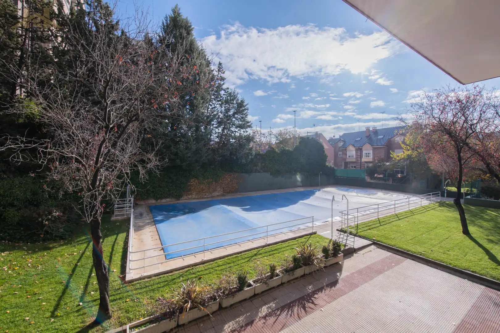 Piscina de Piso en venta en Madrid con Calefacción, Parquet y Terraza