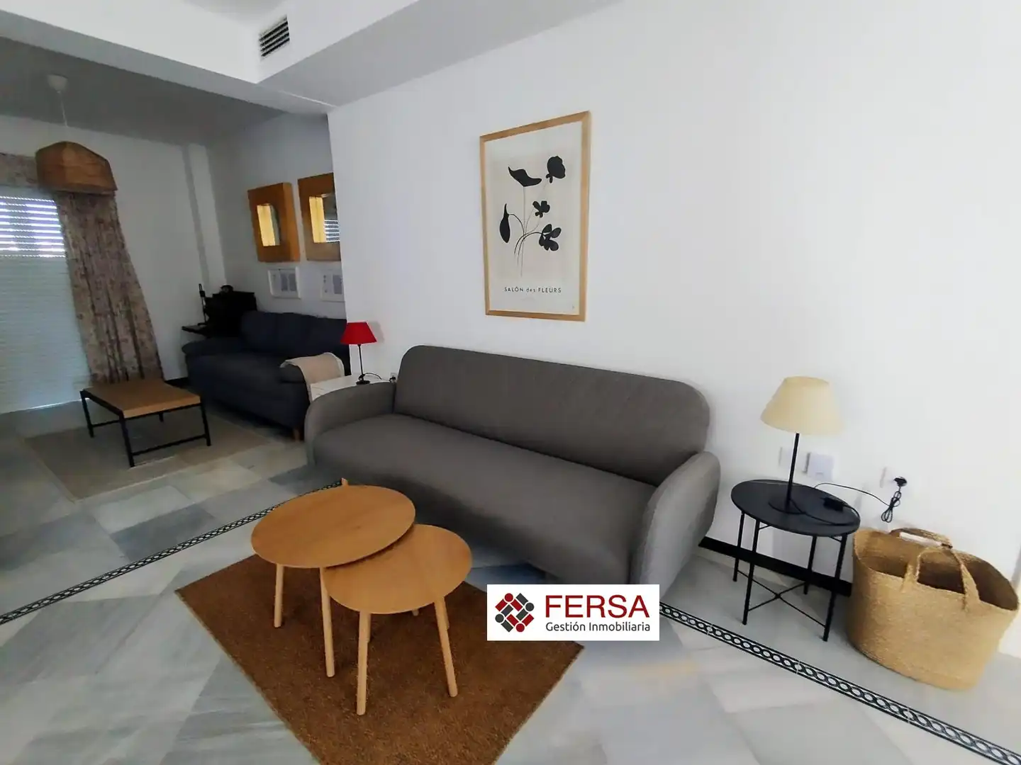 Exterior view of Attic for rent in El Puerto de Santa María  with Air Conditioner, Heating and Terrace
