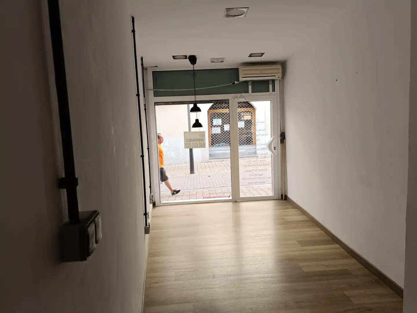 Locale commerciale in affitto a Carrer de Ramon Casas 14, imagen 3