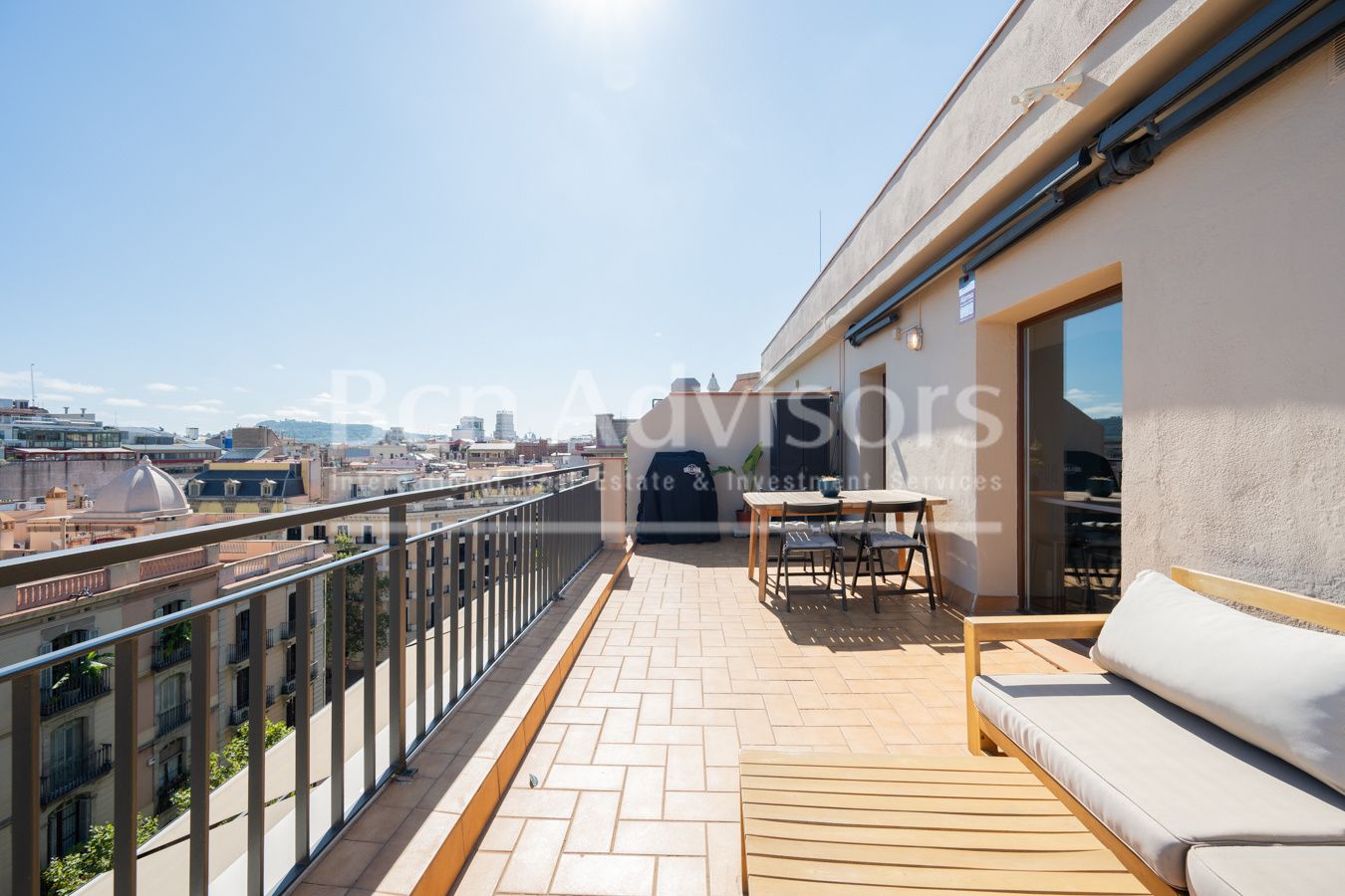 Terrace of Attic for sale in  Barcelona Capital  with Air Conditioner, Heating and Parquet flooring