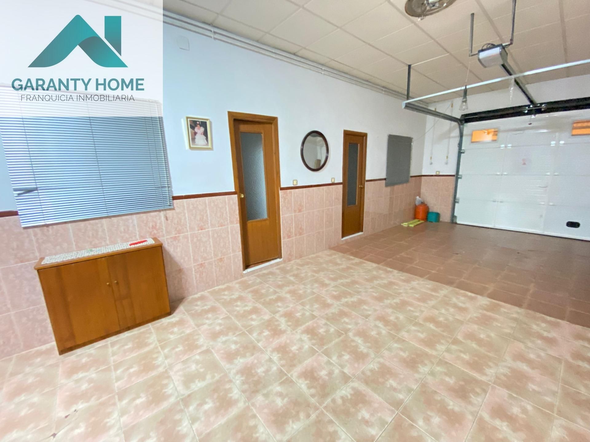 Edifici en venda en Martos