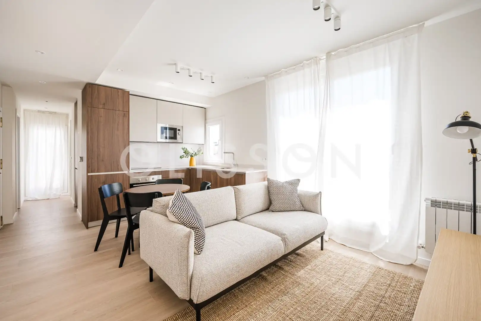 Sala de estar de Piso en venta en Madrid con Aire acondicionado, Calefacción y Jardín privado
