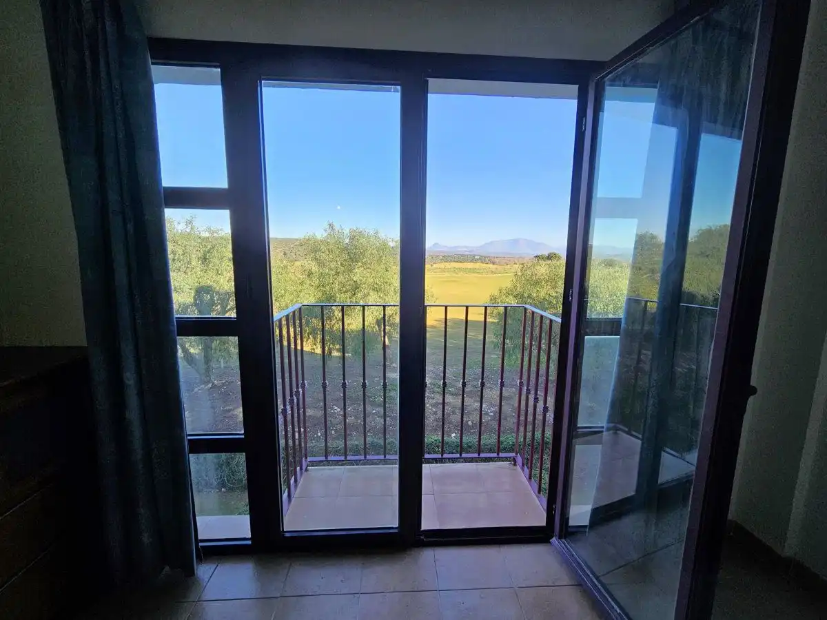 Reihenhaus mit Terrasse zum Verkauf in La Alcaidesa, imagen 17