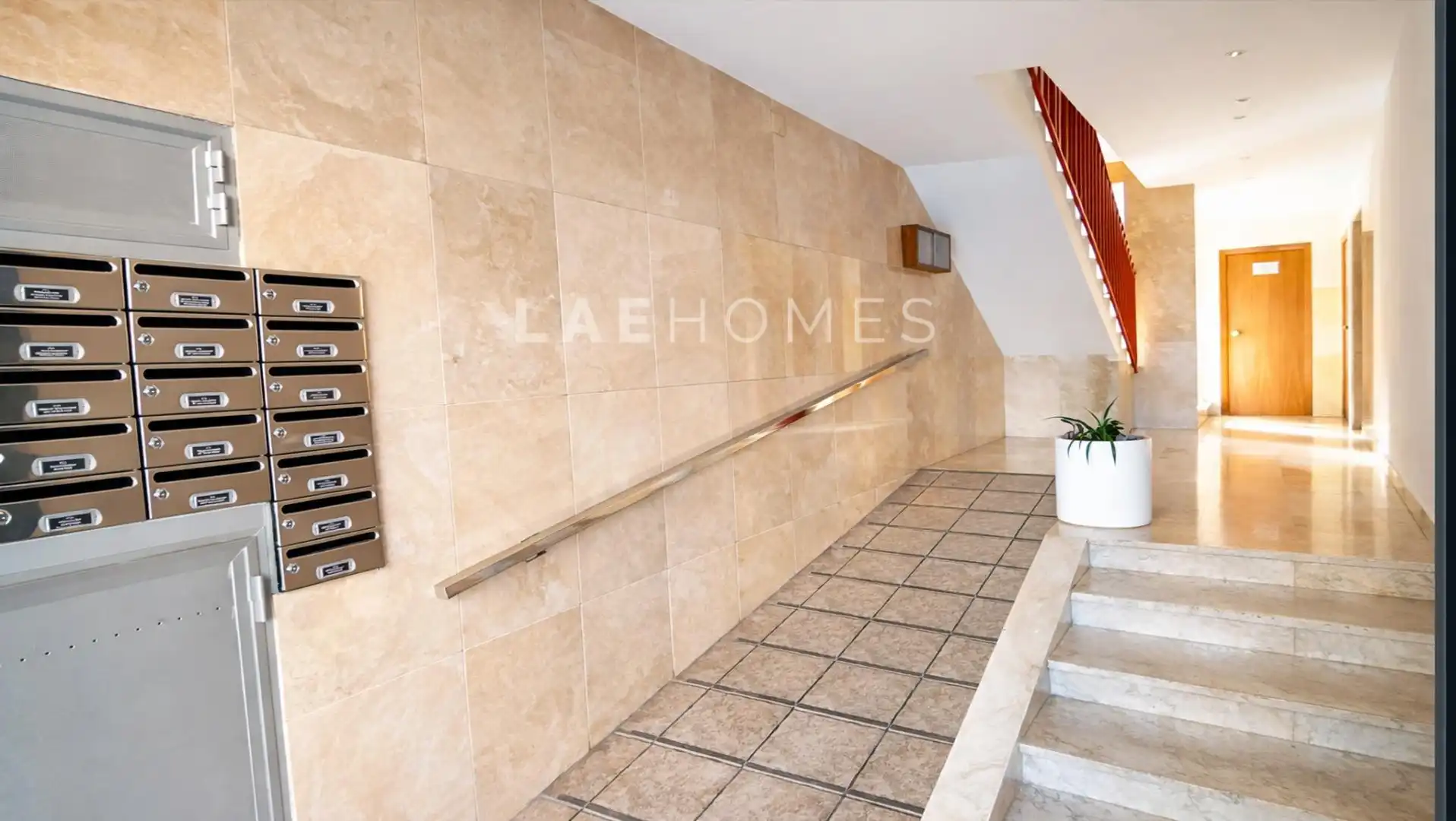 Flat for sale in Alcoy / Alcoi  with Air Conditioner, Terrace and Storage room