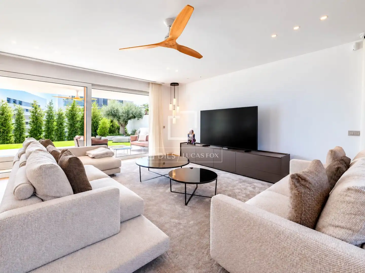 Villa con balcone in vendita a Vallpineda - Santa Bárbara, imagen 10