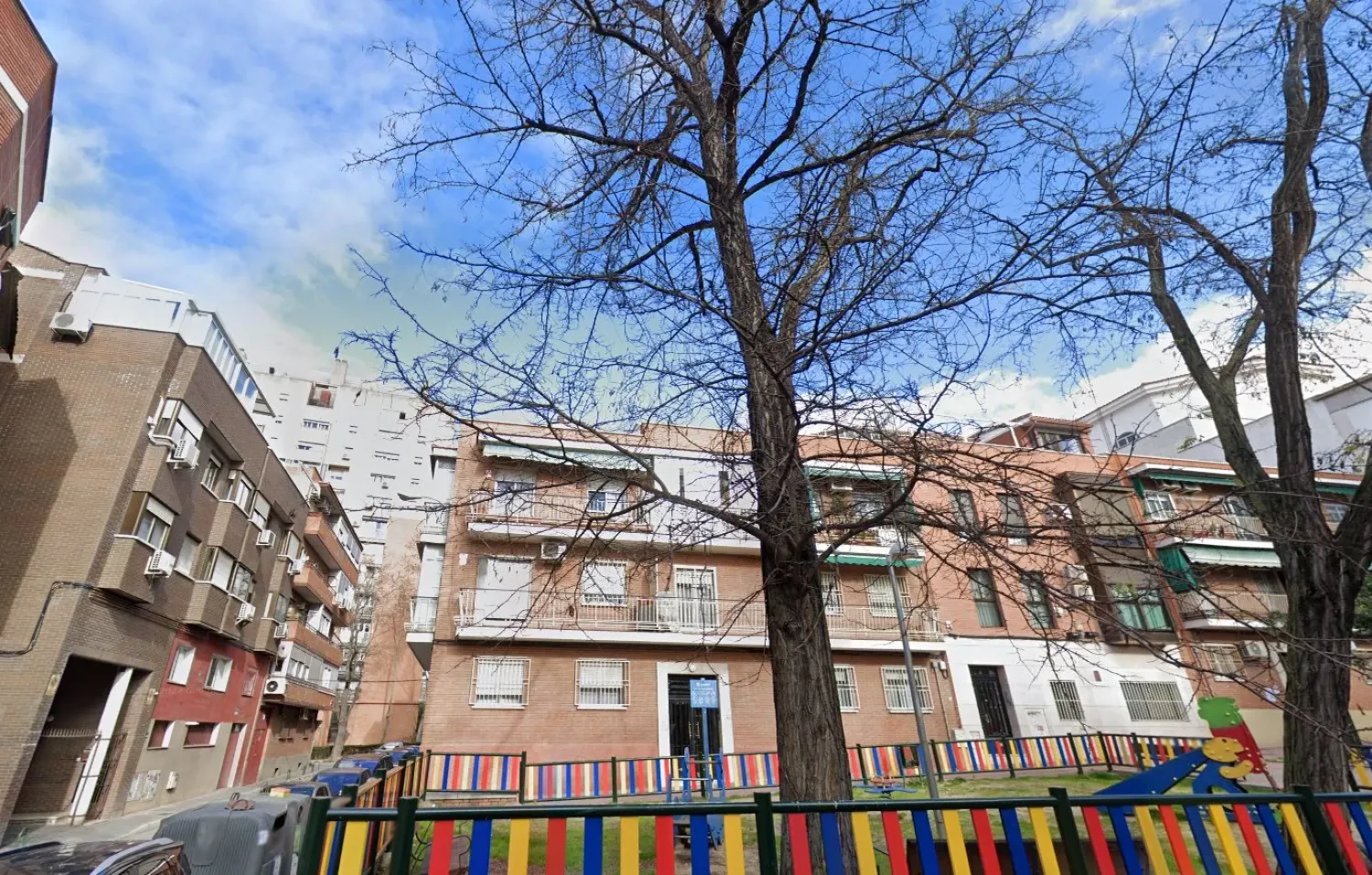 Exterior view of Study to rent in  Madrid Capital  with Air Conditioner, Furnished and Washing machine