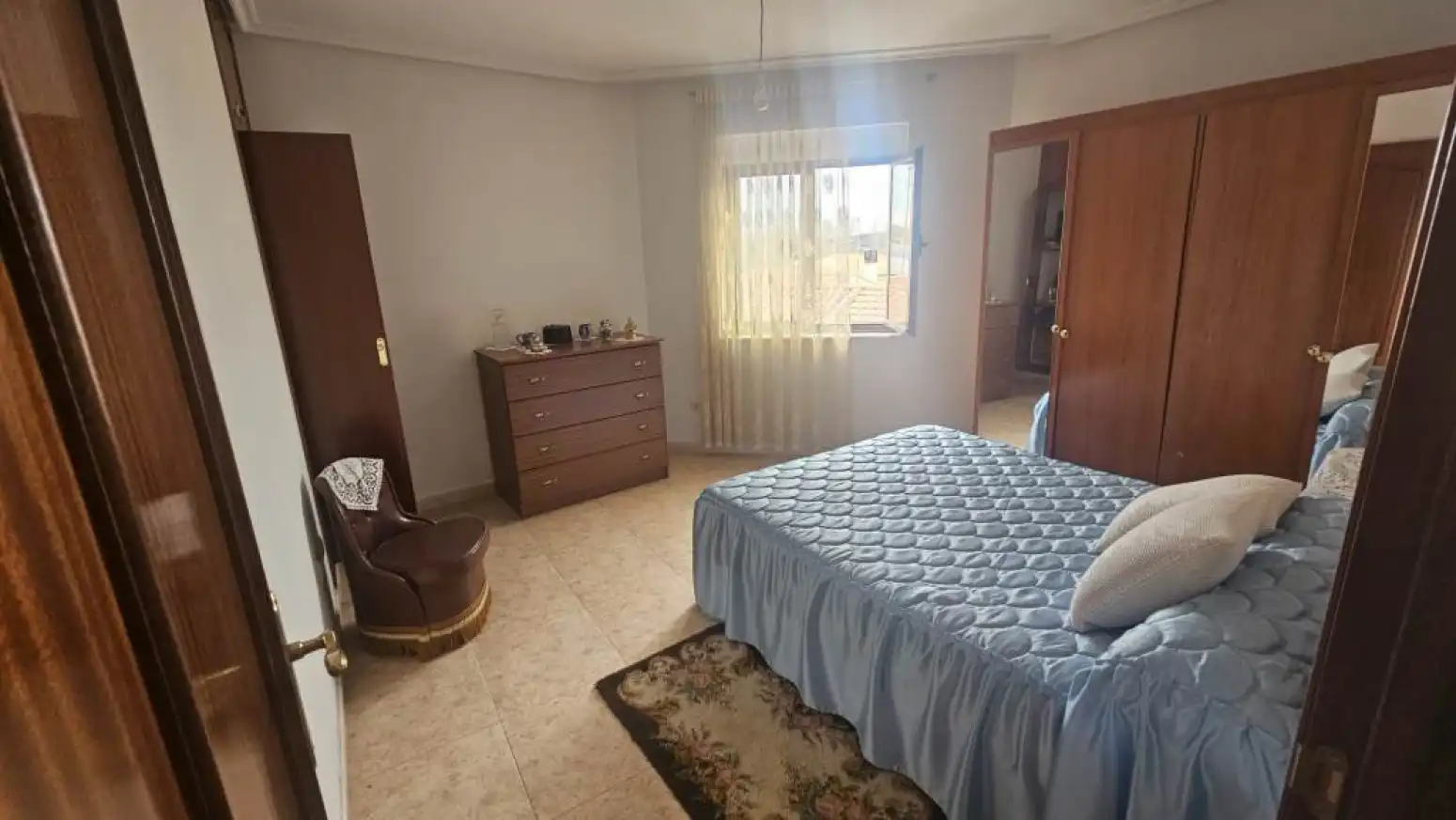 Dormitori de Casa o xalet en venda en Vega de Tirados amb Balcó