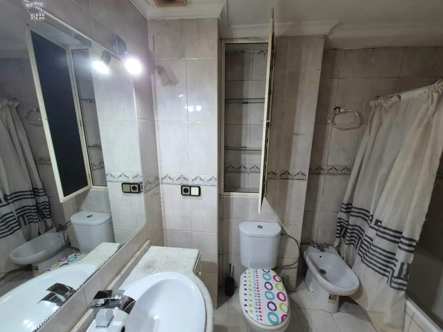 Baño de Piso en venta en Arcos de la Frontera con Amueblado y Balcón