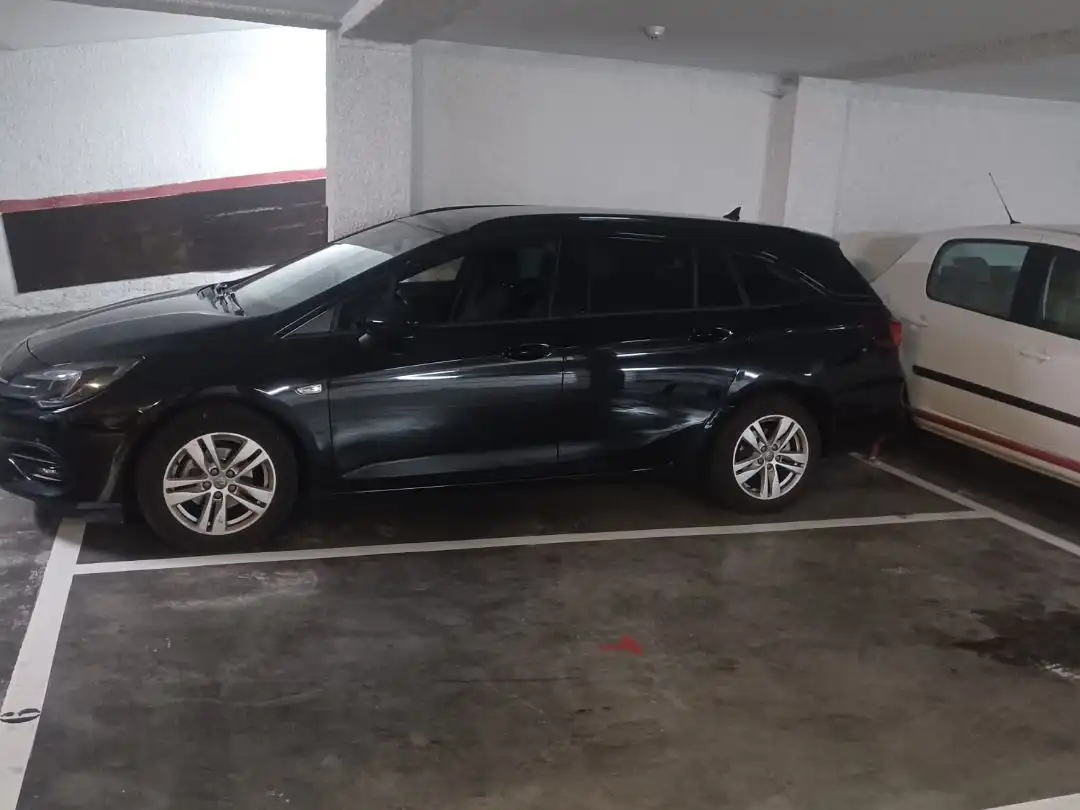 Parking de Garaje en venta en Oviedo 