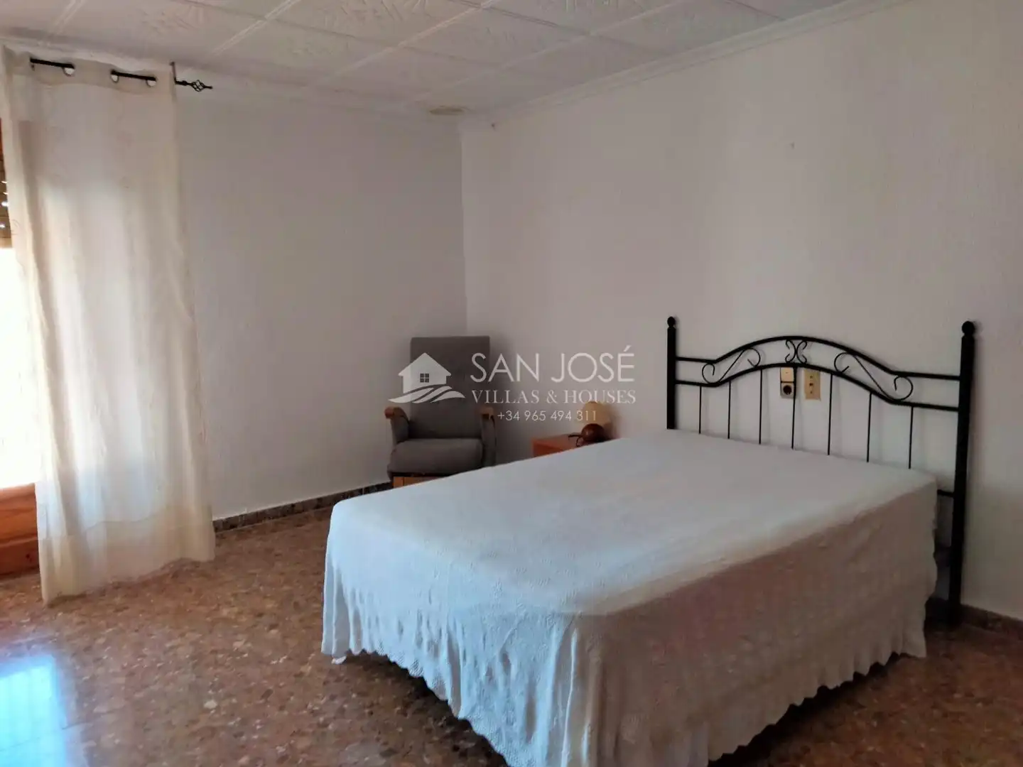 Dormitori de Casa o xalet en venda en Elche / Elx amb Jardí privat, Terrassa i Traster