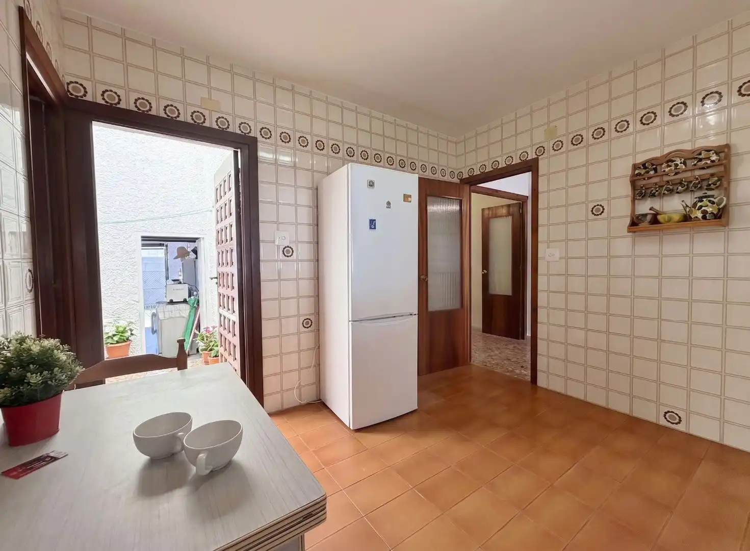 Cocina de Casa o chalet en venta en Almería con Aire acondicionado, Jardín privado y Terraza