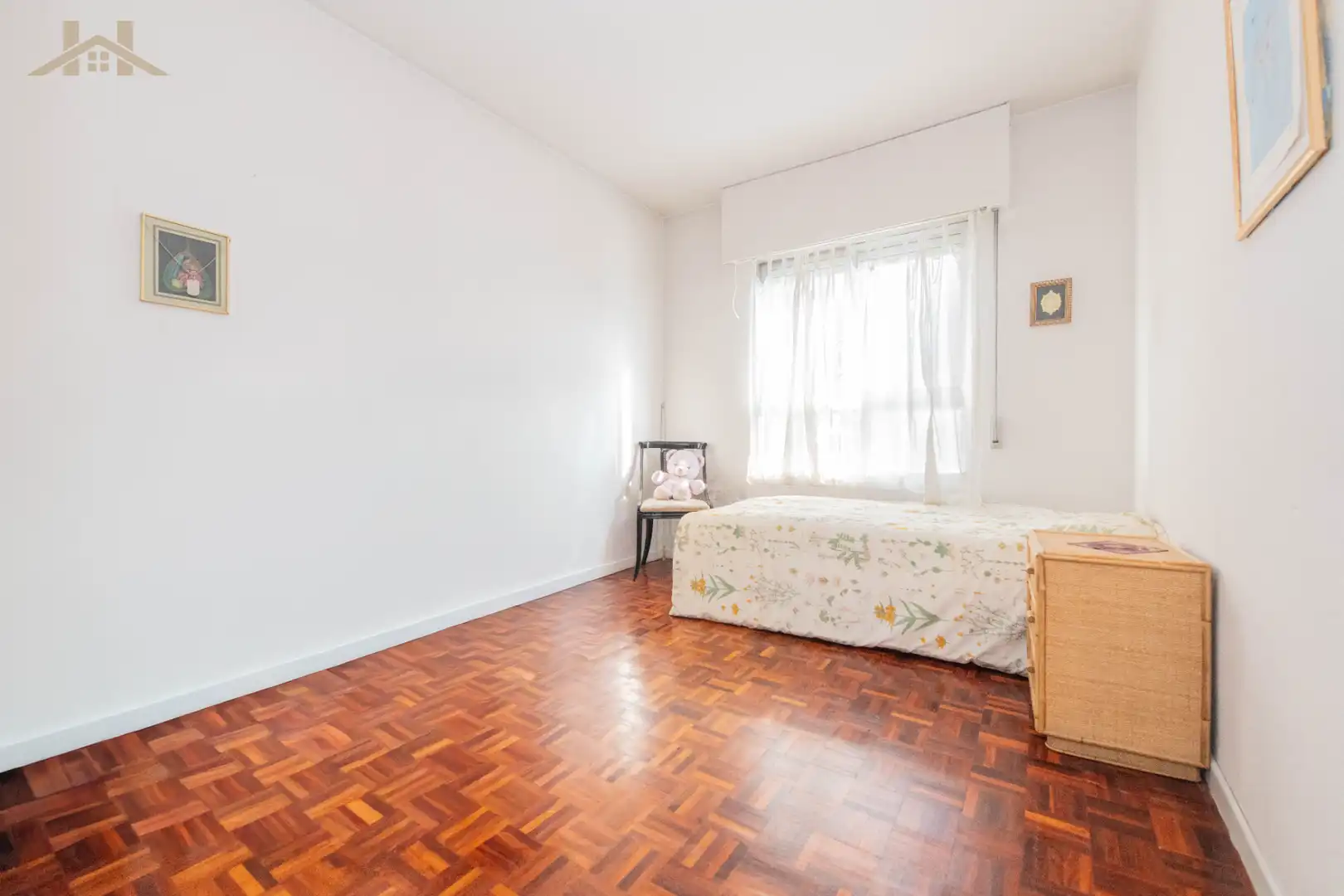 Habitación de Piso en venta en Madrid con Calefacción, Parquet y Terraza