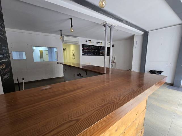 Local comercial en Alquiler en CALDERON DE LA BARCA, 7 en Feria