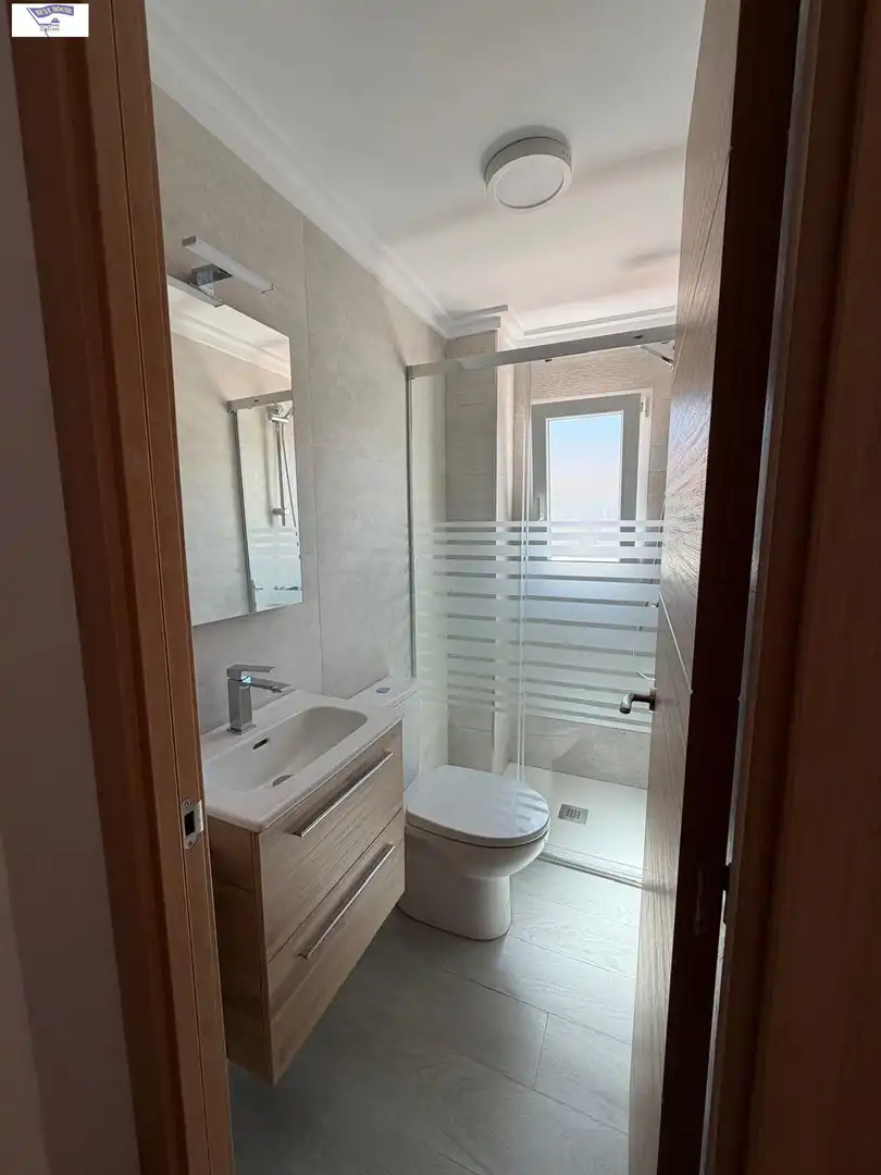 Bathroom of Apartments for sale in Albacete  with Balcony