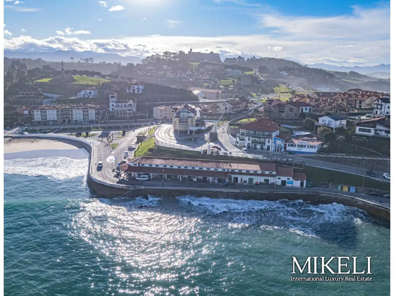 Commercial properties for sale in Paseo MUELLE, Comillas (Cantabria)