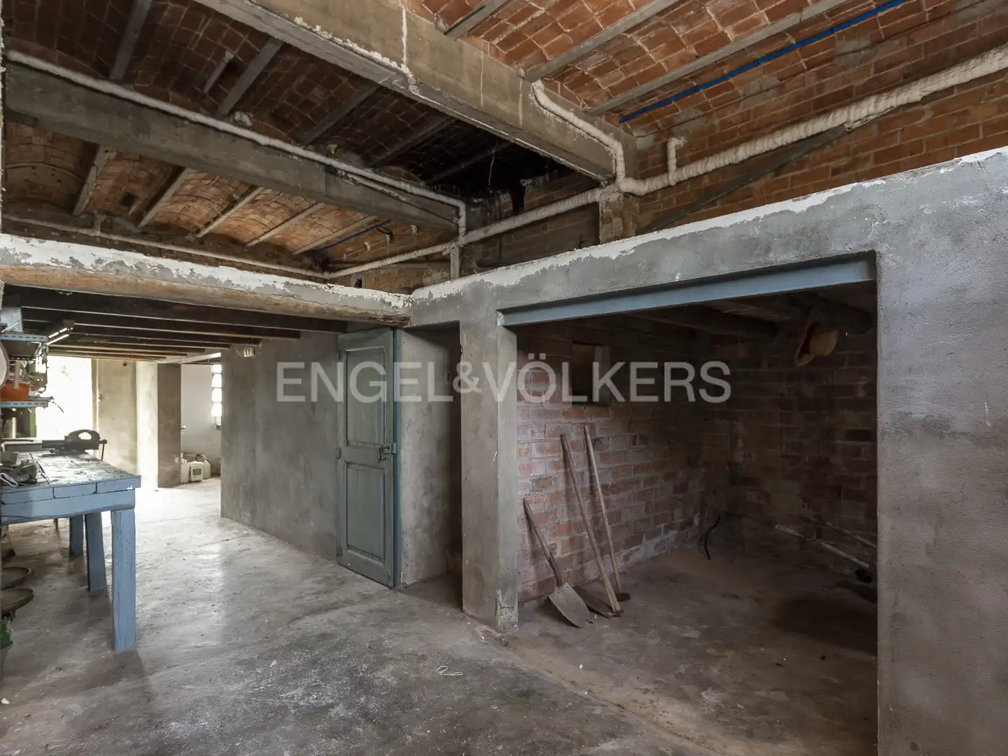 Detached homes for sale in Manresa  with Heating, Private garden and Balcony