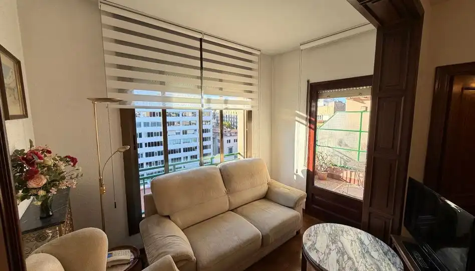 Terraza de Piso de alquiler en Barcelona con Amueblado, Horno y Lavadora