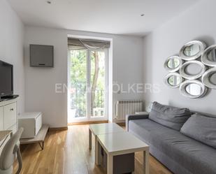 Living room of Apartment to rent in  Madrid Capital  with Air Conditioner, Heating and Parquet flooring