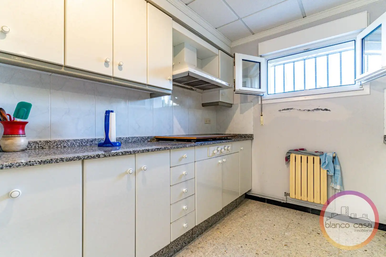 Casa amb terrassa en venda a Carballo, imagen 44