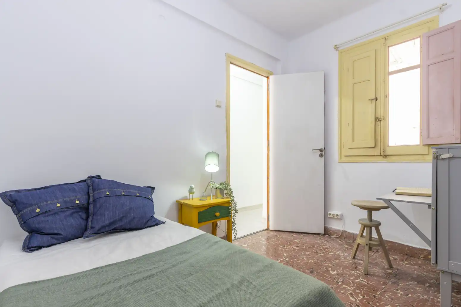 Habitación de Piso en venta en Foios con Balcón