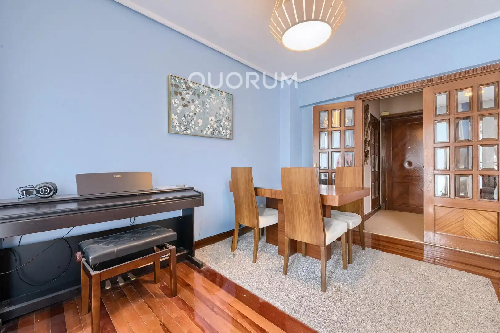 Comedor de Piso en venta en Basauri  con Calefacción, Terraza y Balcón