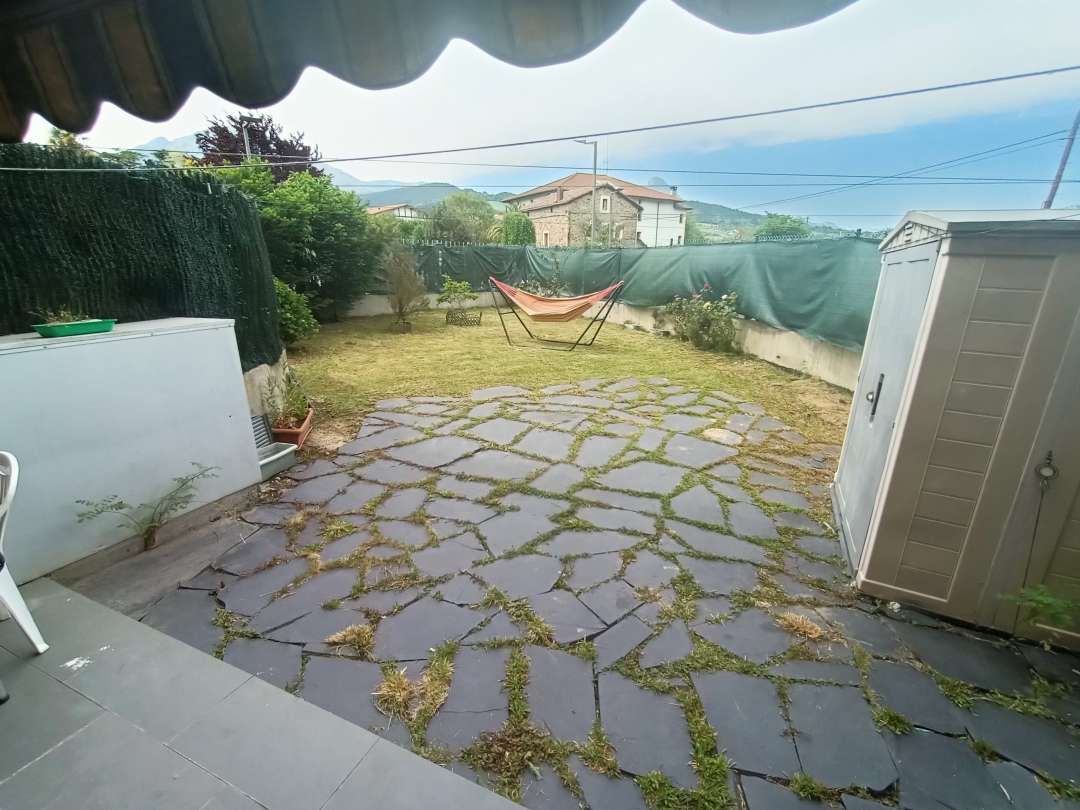 Terrassa de Pis en venda en Abadiño  amb Calefacció, Jardí privat i Terrassa