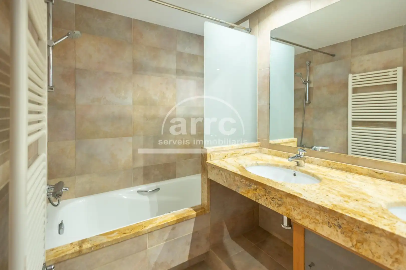 Baño de Casa o chalet en venta en Vilassar de Dalt con Aire acondicionado, Jardín privado y Terraza