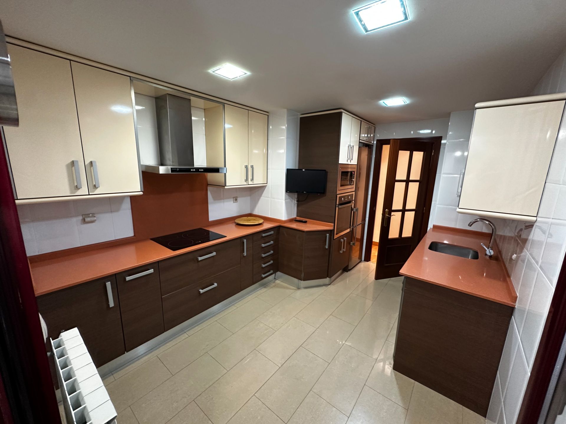 Kitchen of Flat to rent in Cuenca Capital  with Heating, Furnished and Balcony