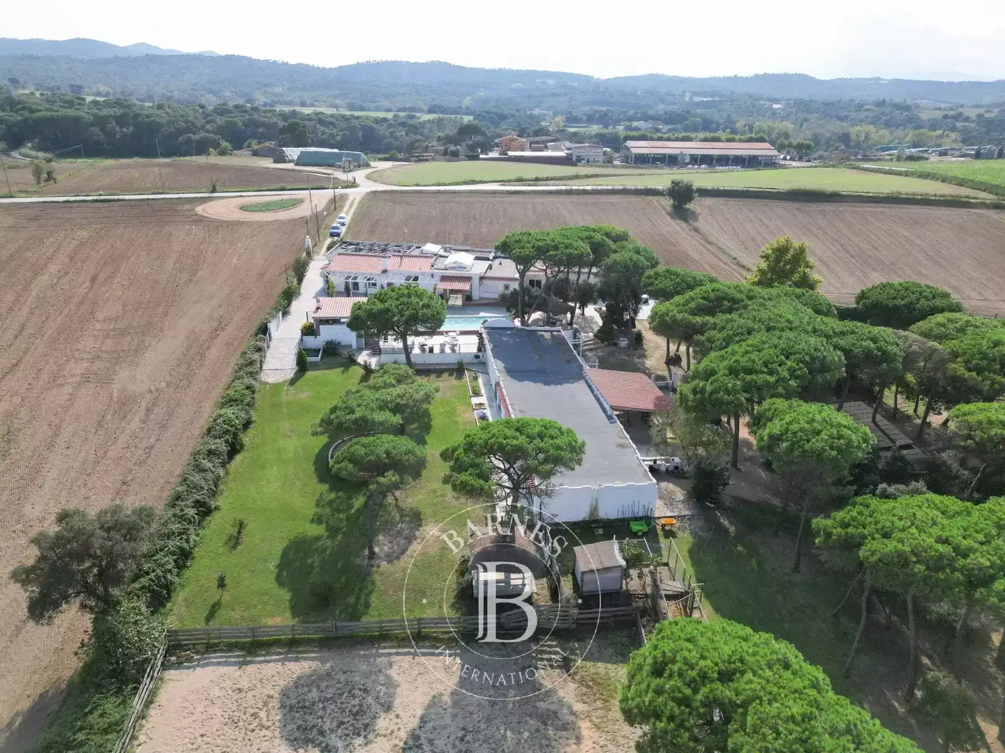 Country homes for sale in Montbarbat