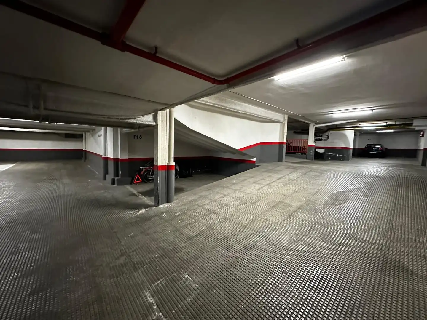 Motorradstellplatz zur Miete in Sarrià - Sant Gervasi, imagen 7
