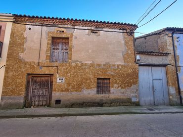 Casa en venta en Calle Eduardo Barrón 15