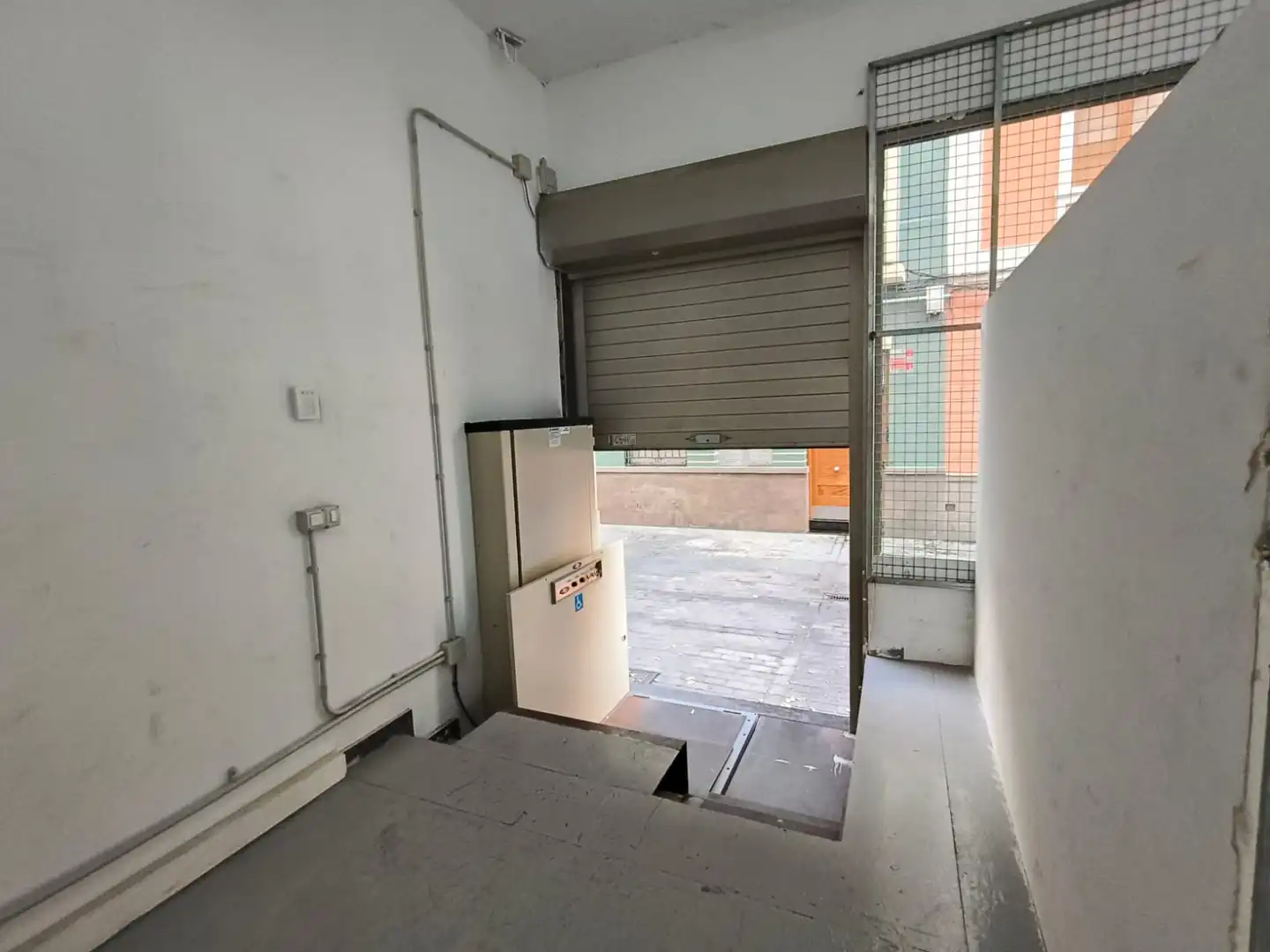 Business premises to rent in Calle Mariana Pineda 11, imagen 7